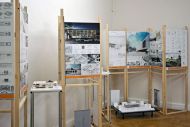Instalace modelů na výstavě v Pražákové paláci | Autor: archiv Completed! Předáno!