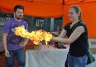 Oheň, který nepálí, předváděli zástupci Fakulty chemické | Autor: Igor Šefr