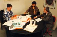 Obhajoby ročníkových projektů – student Daniel Bartůšek, pedagogové Ladislav Křenek a Miloš Klíma (1995) | Autor: archiv OPD